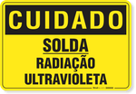 2985-placa-cuidado-solda-radiacao-ultravioleta-pvc-semi-rigido-26x18cm-furos-6mm-parafusos-nao-incluidos-1