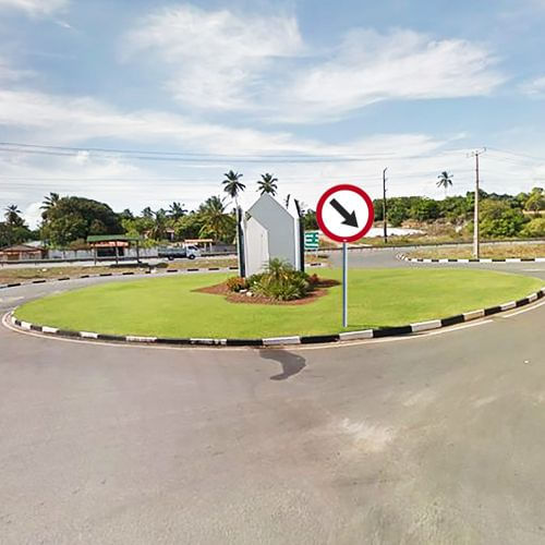 PLACA-PASSAGEM-OBRIGATORIO